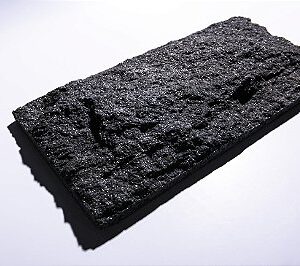 Pedra Hitam Bruta 20x40