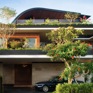 Arquitetura Serena e Atemporal: Design Sustentável que Dissolve Fronteiras Entre Casa e Natureza