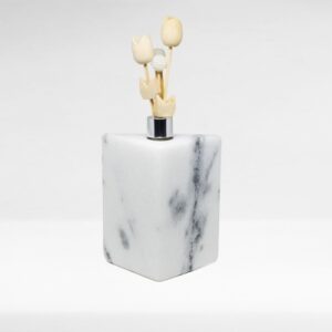 Difusor Modelo Triangle Mármore Branco Carrarinha